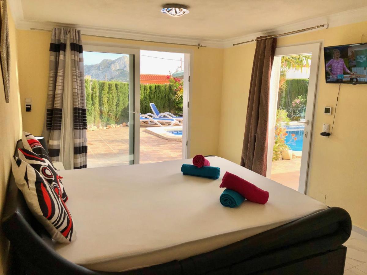 Villa Hayahay With Private Pool & Amazing View Калпе Екстериор снимка