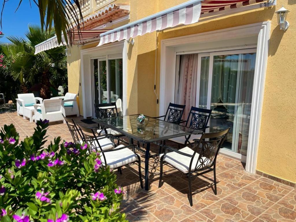 Villa Hayahay With Private Pool & Amazing View Калпе Екстериор снимка