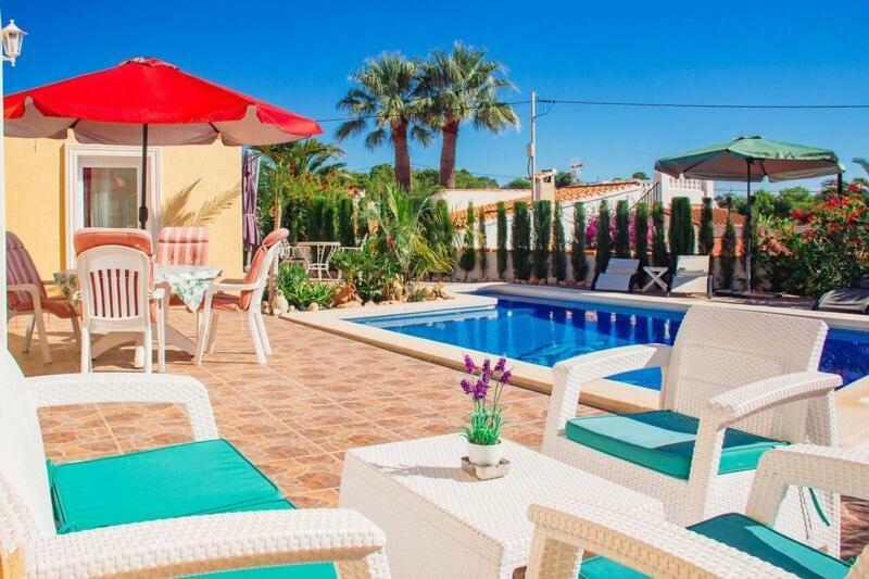 Villa Hayahay With Private Pool & Amazing View Калпе Екстериор снимка